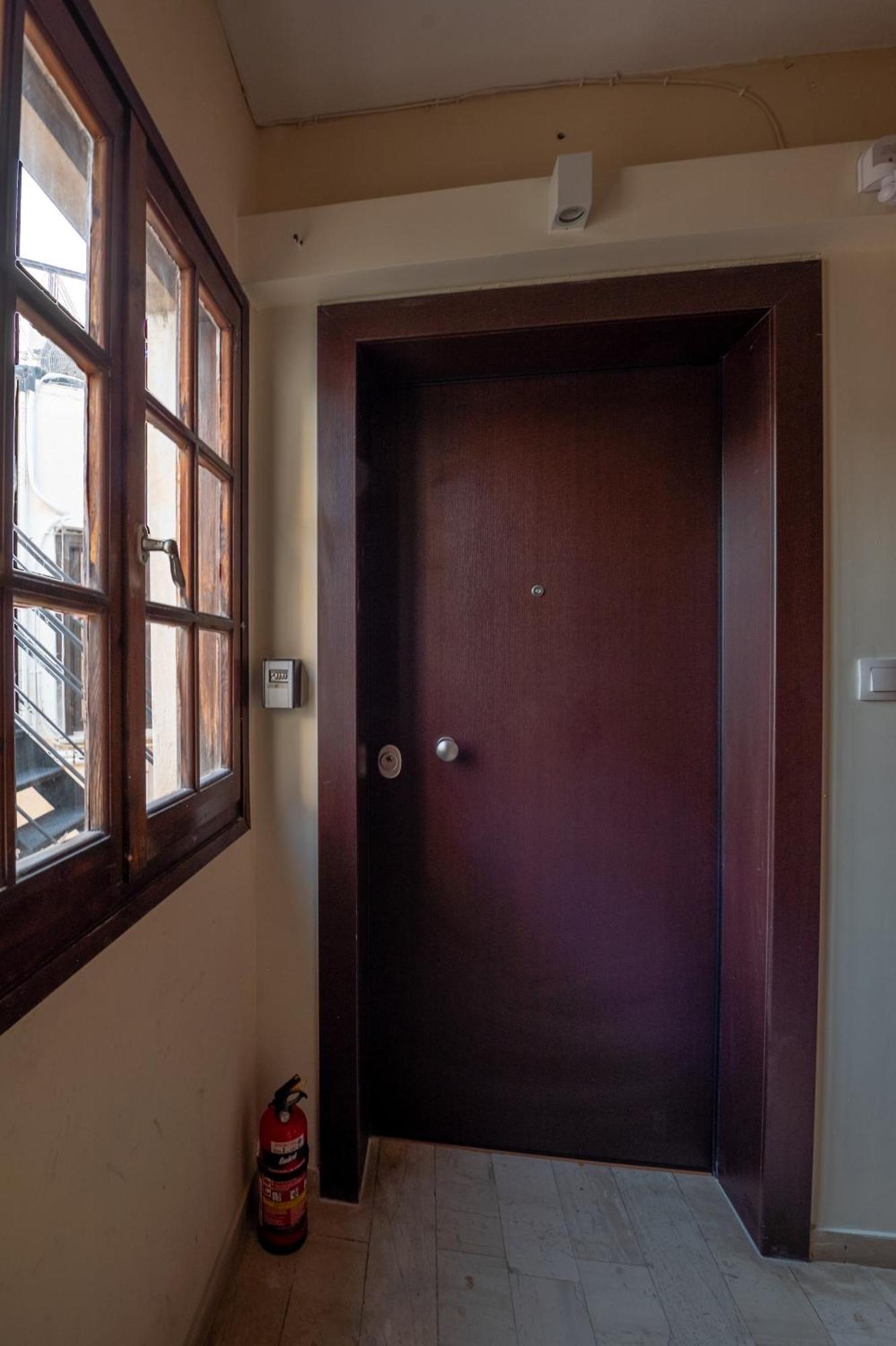 Live Life Plaka Apartment アテネ エクステリア 写真