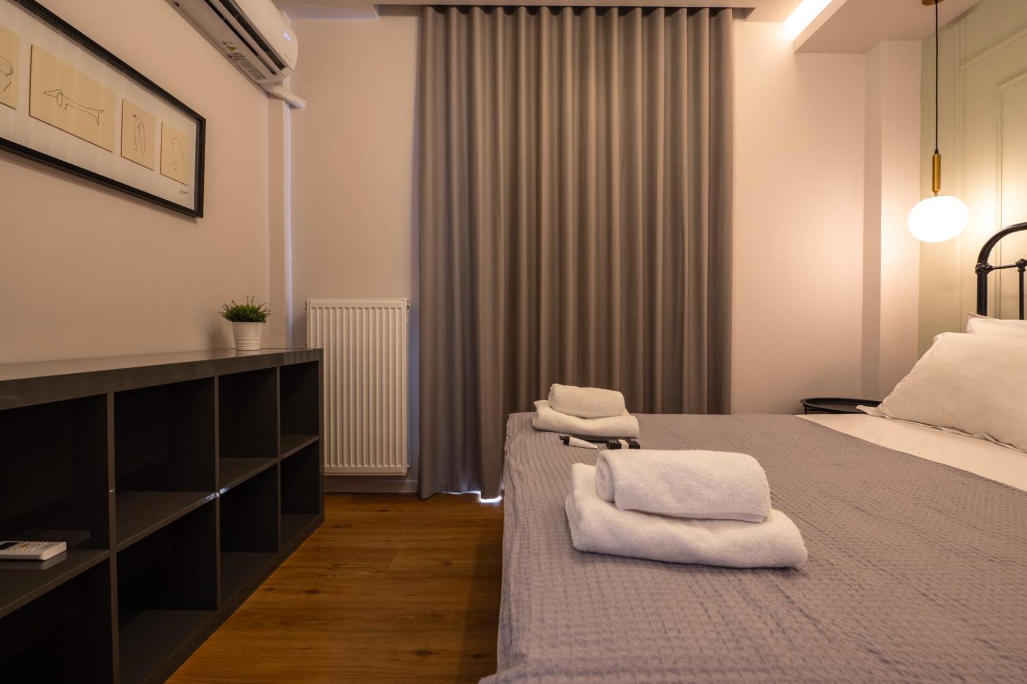 Live Life Plaka Apartment アテネ エクステリア 写真